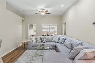 6838 Shimmering Dr, Lakeland, FL 33813 - Photo 18