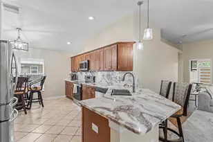 6838 Shimmering Dr, Lakeland, FL 33813 - Photo 4