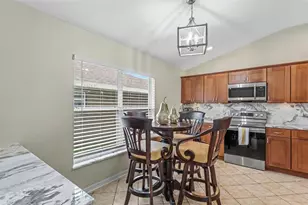 6838 Shimmering Dr, Lakeland, FL 33813 - Photo 6