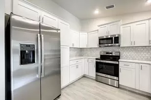 438 Union Dr, Lakeland, FL 33805 - Photo 4