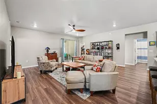 6864 Mossy Oak Ln, Lakeland, FL 33810 - Photo 10