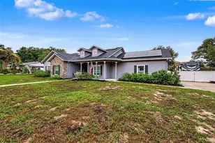 606 Royal Crest Dr, Brandon, FL 33511 - Photo 1