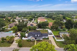 606 Royal Crest Dr, Brandon, FL 33511 - Photo 40