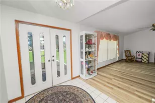717 Cedar Knoll Dr S, Lakeland, FL 33809 - Photo 6