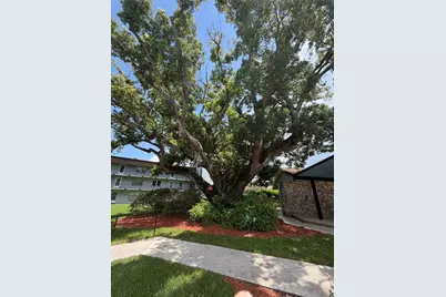 333 Lake Howard Drive NW #211B, Winter Haven, FL 33880 - Photo 24