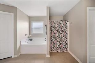 2752 Highlands Creek Dr, Lakeland, FL 33813 - Photo 24