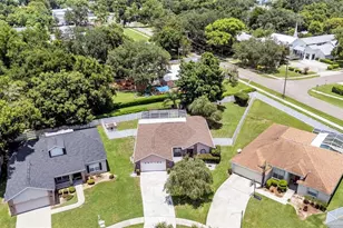 2219 Towering Oaks Cir, Seffner, FL 33584 - Photo 42
