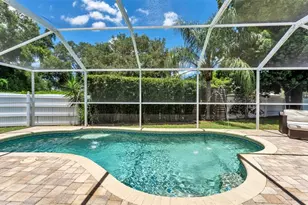 2219 Towering Oaks Cir, Seffner, FL 33584 - Photo 36