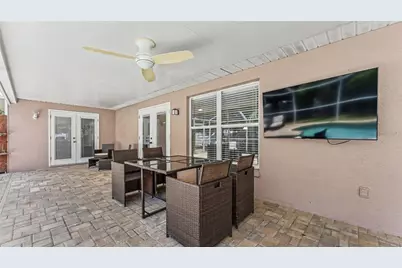 2219 Towering Oaks Circle, Seffner, FL 33584 - Photo 32