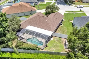 2219 Towering Oaks Cir, Seffner, FL 33584 - Photo 46