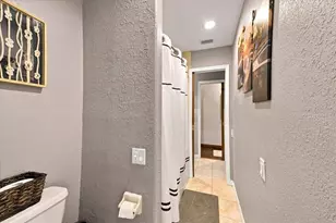 17802 St Lucia Isle Dr, Tampa, FL 33647 - Photo 50