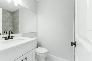 527 Princess Pl, Lakeland, FL 33803 - Photo 18