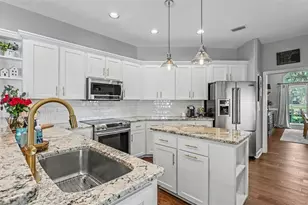 6590 Crescent Lake Dr, Lakeland, FL 33813 - Photo 12
