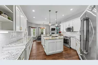 6590 Crescent Lake Drive, Lakeland, FL 33813 - Photo 10