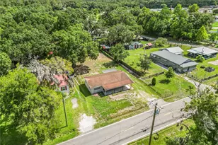 621 Wilder Rd, Lakeland, FL 33809 - Photo 2
