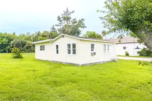 6315 Rhonda Rd, Tampa, FL 33615 - Photo 16