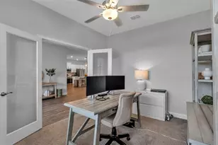 6799 Treymont Dr, Lakeland, FL 33813 - Photo 8