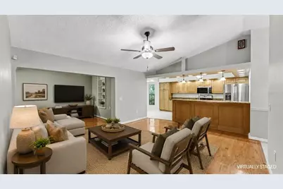 6625 Forestwood Drive W, Lakeland, FL 33811 - Photo 2