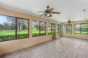 6625 Forestwood Dr W, Lakeland, FL 33811 - Photo 20