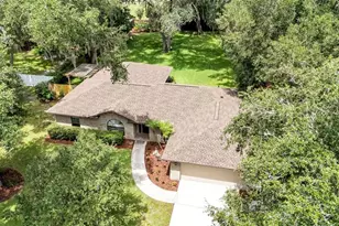 6625 Forestwood Dr W, Lakeland, FL 33811 - Photo 52