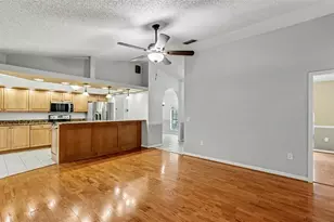 6625 Forestwood Dr W, Lakeland, FL 33811 - Photo 14
