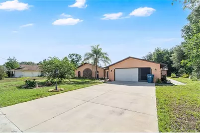 2456 Danforth Road, Spring Hill, FL 34608 - Photo 2