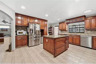 2456 Danforth Road, Spring Hill, FL 34608 - Photo 14