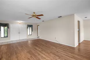 1031 Rolling Woods Ln, Lakeland, FL 33813 - Photo 8