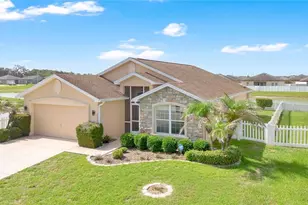 4919 St James Dr, Winter Haven, FL 33881 - Photo 2