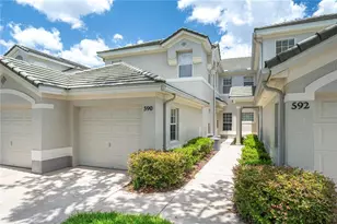 590 Grasslands Village Cir, Lakeland, FL 33803 - Photo 4
