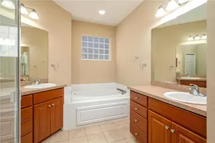 590 Grasslands Village Cir, Lakeland, FL 33803 - Photo 26