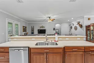 8044 Lake Hatchineha Rd, Haines City, FL 33844 - Photo 12