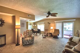 4901 Colonnades Cir E, Lakeland, FL 33811 - Photo 8