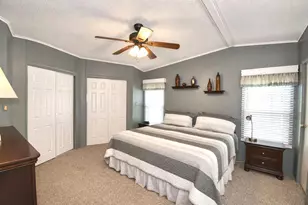 4901 Colonnades Cir E, Lakeland, FL 33811 - Photo 26