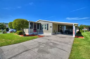 4901 Colonnades Cir E, Lakeland, FL 33811 - Photo 2