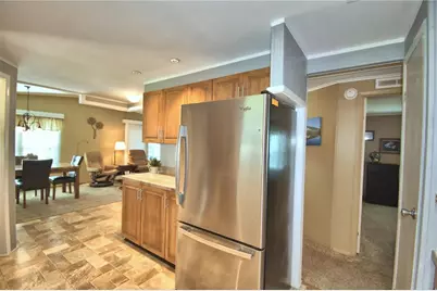 4901 Colonnades Circle E, Lakeland, FL 33811 - Photo 24
