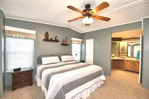 4901 Colonnades Cir E, Lakeland, FL 33811 - Photo 30