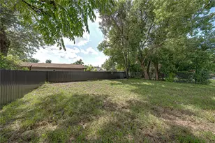 1217 Plant Ave, Lakeland, FL 33805 - Photo 12
