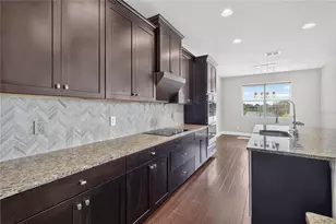 1806 Nature View Dr, Lutz, FL 33558 - Photo 32