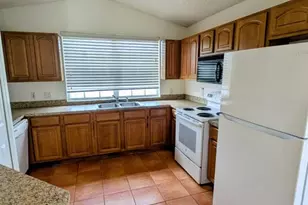 334 Lady Diana Dr, Davenport, FL 33837 - Photo 2