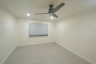 704 Angelina Ln, Lakeland, FL 33801 - Photo 8