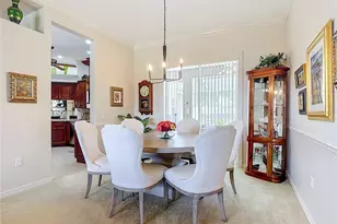 1953 Viewpoint Landings Rd, Lakeland, FL 33810 - Photo 8