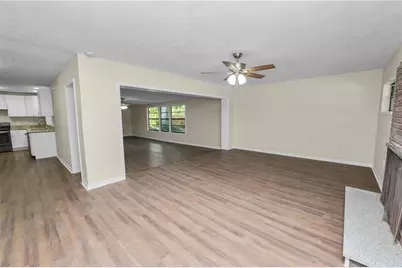1112 N Pennsylvania Avenue, Plant City, FL 33563 - Photo 12