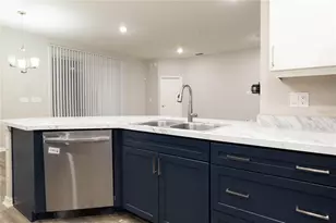 1069 Montgomery Ln, Polk City, FL 33868 - Photo 8