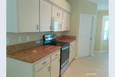3273 Pebblebrooke Boulevard, Lakeland, FL 33810 - Photo 6