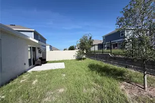 2715 Gentle Rain Dr, Davenport, FL 33837 - Photo 18