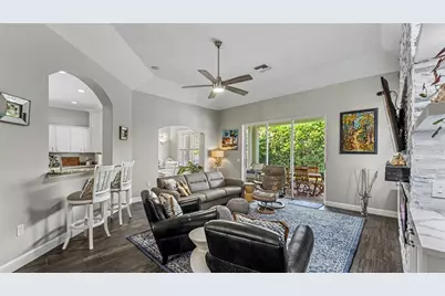 2775 Highlands Creek Drive, Lakeland, FL 33813 - Photo 4