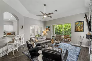 2775 Highlands Creek Dr, Lakeland, FL 33813 - Photo 4