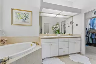 2775 Highlands Creek Dr, Lakeland, FL 33813 - Photo 18