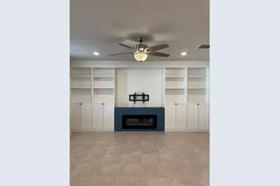 5503 Keaton Springs Drive, Lakeland, FL 33811 - Photo 4